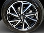 Toyota Yaris 1.5 Hybrid Dynamic | Dealer Onderhouden | Apple CarPlay/Android Auto | Achteruitrijcamera | Velgen | Climate Control | Cruise Control Adaptive |
