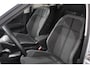 Volkswagen Polo 1.0 TSI 110 pk DSG Highline Panorama dak Navigatie Apple Carplay/Android Auto Wireless Adaptive Cruise Control Parkeersensoren Stoelverwarming  Climatronic Getinte ramen