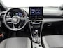 Toyota Yaris Cross 1.5 Hybrid 115 Dynamic Comfort Pack | BTW voertuig | Dodehoek detectie | stoel+stuurverwarming | Parkeersensoren voor+achter | Draadloze telefoonlader | Apple CarPlay/Android Auto | Cruise Control Adaptive |