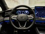 Volkswagen Tiguan 1.5 eHybrid R-Line, 20", pano, tr.haak, H/K, massage, ACC, IQ.Light, HUD, Black Style