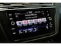 Volkswagen Tiguan 1.4 TSI eHybrid R-Line Business+ | NL-AUTO! | DCC | DEALER.OND! | CAMERA | CARPLAY | ACC | LED | 20'LMV | TOP |