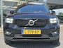Volvo XC40 Recharge P8 AWD R-Design | SOH: 94,9% | Semi Elektr. Trekhaak | Dealer Onderhouden | Camera | Addaptive CC | Blindspot Detectie |