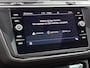 Volkswagen Tiguan 1.5 TSI Elegance | 150 PK | Automaat | Apple Carplay / Android Auto | Parkeeercamera | Stoelverwarming | Stuurverwarming | Trekhaak | Panoramadak |