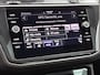 Volkswagen Tiguan 1.5 TSI Elegance | 150 PK | Automaat | Apple Carplay / Android Auto | Parkeeercamera | Stoelverwarming | Stuurverwarming | Trekhaak | Panoramadak |