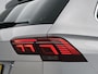 Volkswagen Tiguan 1.5 TSI Elegance | 150 PK | Automaat | Apple Carplay / Android Auto | Parkeeercamera | Stoelverwarming | Stuurverwarming | Trekhaak | Panoramadak |