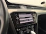 Volkswagen Passat Variant 1.5 TSI Highline | Automaat | Adaptive cruise | Stoelverwarming | CarPlay | Camera | Trekhaak