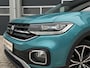 Volkswagen T-Cross 1.0 TSI Style Automaat | DIgital cockpit | Half Leder | Adaptive cruise | Camera | LED | Carplay