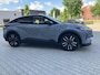 Toyota C-HR / C-HR+ First Edition 77 kWh | Bi-Tone | 20"| Stoel/Stuurverw | Camera