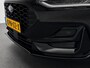 Ford Focus 1.0 EcoBoost Hybrid 155pk Automaat ST Line Navigatie Cruise Control Parkeer sensoren Lichtmetalen Velgen Extra Getint Glas