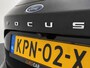 Ford Focus 1.0 EcoBoost Hybrid 155pk Automaat ST Line Navigatie Cruise Control Parkeer sensoren Lichtmetalen Velgen Extra Getint Glas