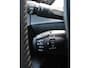 Peugeot 208 1.2 Hybrid 145 e-DCS6 Allure Automaat, Keyless Entry/Start, Dodehoek detectie, Navigatie, Trekhaak, Applecarpl./Andr. Auto