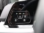 Volkswagen Golf 1.0 TSI Life Business 110 PK | Apple Carplay | Comfort Pakket | Multimedia pakket | Deep Black | Adaptive cruise control |