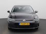 Volkswagen Golf 1.0 TSI Life Business 110 PK | Apple Carplay | Comfort Pakket | Multimedia pakket | Deep Black | Adaptive cruise control |