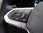 Volkswagen Golf 1.0 TSI Life Business 110 PK | Apple Carplay | Comfort Pakket | Multimedia pakket | Deep Black | Adaptive cruise control |