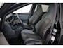 Volkswagen Golf Variant 1.5 eTSI R-Line DSG | Panoramadak | Carplay | Winter Pakket