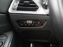 BMW 3-Serie 330e | Automaat | M Sportpakket / BMW 50 Jahre | HUD | Schuif Dak | BMW Live Cockpit Plus | BMW Individual hoogglans Shadow Line |  DAB-Tuner |  Ambiance verlichting | 12 Maanden BOVAG Garantie |