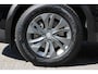 Peugeot e-2008 EV Active Pack 50 kWh | NL-AUTO! | CRUISE | LANE ASSIST | LED | PARK SENS | CLIMA | DEALER OH! | APPLE CARPLAY/ANDRIOID AUTO