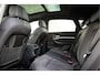 Audi Q8 e-tron 55 quattro S Edition 115 kWh 408PK | Panoramadak | 360 Camera | 21 Inch | Zwart optiek |