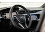 Audi Q8 e-tron 55 quattro S Edition 115 kWh 408PK | Panoramadak | 360 Camera | 21 Inch | Zwart optiek |