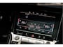 Audi Q8 e-tron 55 quattro S Edition 115 kWh 408PK | Panoramadak | 360 Camera | 21 Inch | Zwart optiek |