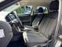 Volkswagen T-Roc 1.5 TSI 150pk DSG Sport - trekhaak - adaptive - climate control
