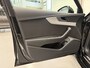 Audi A4 Avant 40 TFSI 204PK S-Line Facelift PANO/TREKHAAK/ACC/MATRIX/20"AUDI-SPORT/STOEL+STUURVERW/PRIVACY/DYNAMIC-LED/SPORT-PAKKET/MYTHOSSCHWARZ/VOLLEDIG AUDI DEALER HISTORIE, NET OH BEURT GEHAD