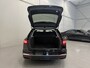 Audi A4 Avant 40 TFSI 204PK S-Line Facelift PANO/TREKHAAK/ACC/MATRIX/20"AUDI-SPORT/STOEL+STUURVERW/PRIVACY/DYNAMIC-LED/SPORT-PAKKET/MYTHOSSCHWARZ/VOLLEDIG AUDI DEALER HISTORIE, NET OH BEURT GEHAD