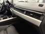 Audi A4 Avant 40 TFSI 204PK S-Line Facelift PANO/TREKHAAK/ACC/MATRIX/20"AUDI-SPORT/STOEL+STUURVERW/PRIVACY/DYNAMIC-LED/SPORT-PAKKET/MYTHOSSCHWARZ/VOLLEDIG AUDI DEALER HISTORIE, NET OH BEURT GEHAD