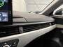 Audi A4 Avant 40 TFSI 204PK S-Line Facelift PANO/TREKHAAK/ACC/MATRIX/20"AUDI-SPORT/STOEL+STUURVERW/PRIVACY/DYNAMIC-LED/SPORT-PAKKET/MYTHOSSCHWARZ/VOLLEDIG AUDI DEALER HISTORIE, NET OH BEURT GEHAD