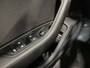 Audi A4 Avant 40 TFSI 204PK S-Line Facelift PANO/TREKHAAK/ACC/MATRIX/20"AUDI-SPORT/STOEL+STUURVERW/PRIVACY/DYNAMIC-LED/SPORT-PAKKET/MYTHOSSCHWARZ/VOLLEDIG AUDI DEALER HISTORIE, NET OH BEURT GEHAD