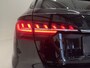 Audi A4 Avant 40 TFSI 204PK S-Line Facelift PANO/TREKHAAK/ACC/MATRIX/20"AUDI-SPORT/STOEL+STUURVERW/PRIVACY/DYNAMIC-LED/SPORT-PAKKET/MYTHOSSCHWARZ/VOLLEDIG AUDI DEALER HISTORIE, NET OH BEURT GEHAD