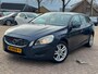 Volvo V60 1.6 T4 Momentum AUTOMAAT NAVI CRUISE APK