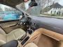 Ford C-Max 1.6-16V Ghia CLIMA CRUISE CTRL NAP 117DKM PARKSENSOREN