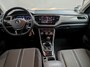 Volkswagen T-Roc 1.0 TSI Style | NL-AUTO! | 1E EIGENAAR | ADAPTIVE CRUISE | LANE ASSIST | CAMERA | PARK SENS V+A | DEALER OH! | DRAADLOOS LADEN | CLIMA | NAVI
