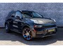 Lynk & Co 01 1.5 Plug-in Hybrid | PHEV | 360 Graden Camera | Parkeersensoren | Panoramadak | Infiniti Audio | Keyless Entry | Elektrische Achterklep | Elektrisch Verstelbare Stoel | Stoelverwarming | Cruise Control Adaptief | Dodehoekdetectie | Navigatie | Apple Carplay | Android Auto