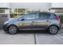 Opel Corsa 1.4-16V '111' Edition 101PK NL-auto [ Airco Trekhaak Cruise Control Lichtmetalen Velgen Volledige Historie Aanwezig ]