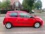 Renault Twingo 1.2 Authentique / Airco / Elektrische ramen / Zeer mooi