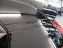 Volvo XC40 1.5 T5 Recharge Inscription Expression | Trekhaak Elektr. | Stoelverwarming | Cruise Control Adaptief | Stoel voor links electr. verstelbaar (met Memory) | Navigatie |