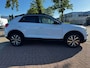 Volkswagen T-Roc 1.0 TSI Style Beats Airco,Navigatie,Camera,Panoramadak