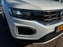 Volkswagen T-Roc 1.0 TSI Style Beats Airco,Navigatie,Camera,Panoramadak