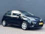 Toyota Yaris 1.5 Hybrid Active Navigatie | Camera achter | All-Seasonbanden | Automatische airco | Cruise Control