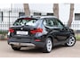 BMW X1 sDrive20i Chrome Line |Sportstoelen |Trekhaak |Panoramadak