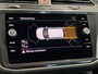Volkswagen Tiguan 1.4TSIeHybrid 180kW/245PK R-Line Black Style · Navigatie · Parkeersensoren · Apple/Android