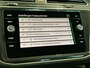 Volkswagen Tiguan 1.4TSIeHybrid 180kW/245PK R-Line Black Style · Navigatie · Parkeersensoren · Apple/Android