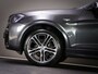 BMW X4 XDrive20i High Executive M-Sport (SCHUIF-/KANTELDAK, ACHTERUITRIJCAMERA, TREKHAAK, NAVIGATIE PROFESSIONAL, SPORTSTOELEN)