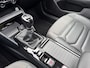 Citroën C4 1.2 Puretech Shine | Navigatie | Panoramisch Schuifkanteldak | Trekhaak |