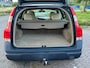 Volvo V70 Cross Country 2.4 T Comfort Line ECC Audio/Navigatie Elect. pakket LMV 16" Ledert Cruise Trekhaak Dealeronderhoud Nw Apk