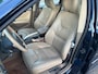 Volvo V70 Cross Country 2.4 T Comfort Line ECC Audio/Navigatie Elect. pakket LMV 16" Ledert Cruise Trekhaak Dealeronderhoud Nw Apk