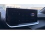 Peugeot 2008 GT | Active Safety Brake met camera en radar (automatisch noodremsysteem) met Distance Alert (waarschuwing dreigende aanrijding) | Advanced Active Safety Brake met camera en radar | Climate Control