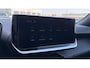 Peugeot 2008 GT | Active Safety Brake met camera en radar (automatisch noodremsysteem) met Distance Alert (waarschuwing dreigende aanrijding) | Advanced Active Safety Brake met camera en radar | Climate Control